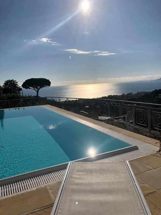 Villa Gaia - Luxury Villa, Pool & Wellness Rooms Bordighera Εξωτερικό φωτογραφία