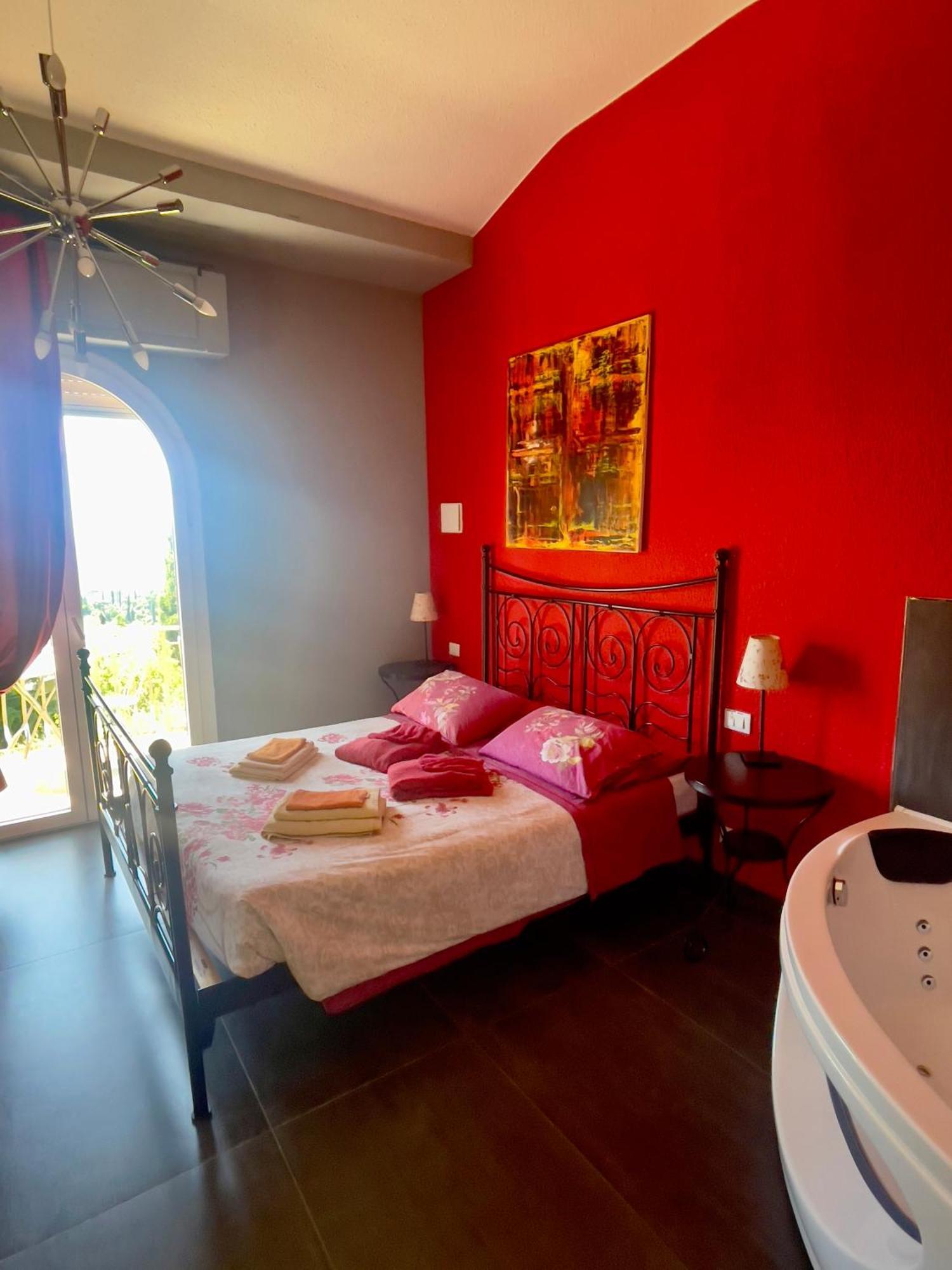 Villa Gaia - Luxury Villa, Pool & Wellness Rooms Bordighera Εξωτερικό φωτογραφία