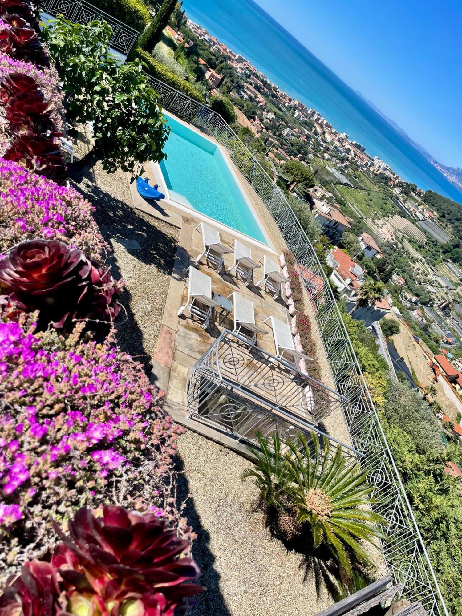 Villa Gaia - Luxury Villa, Pool & Wellness Rooms Bordighera Εξωτερικό φωτογραφία