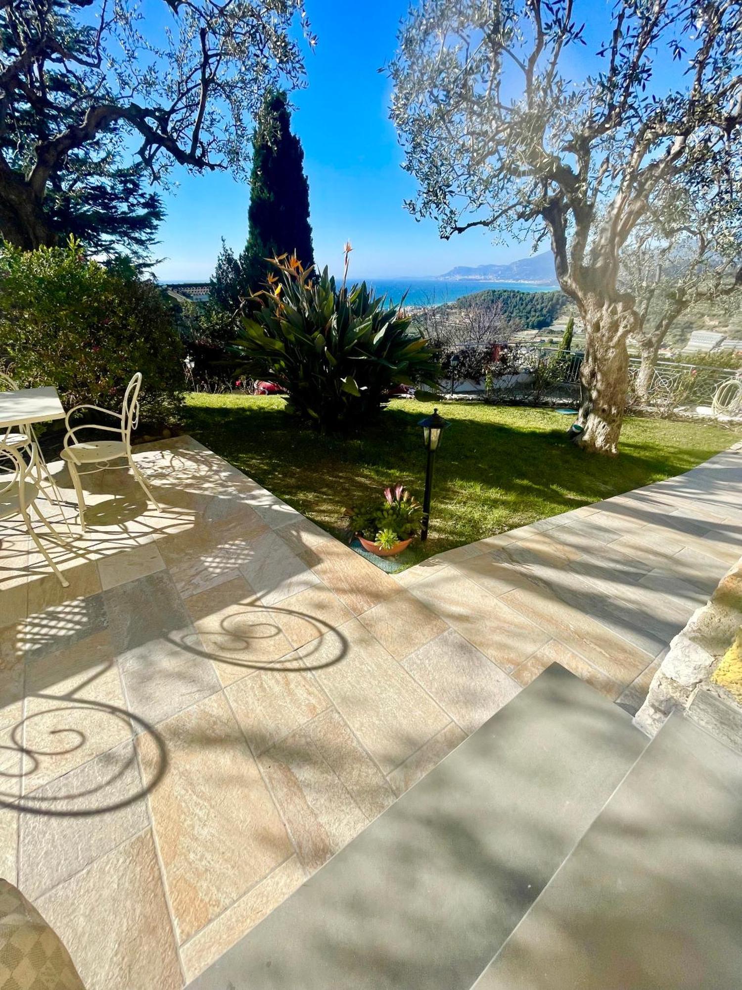 Villa Gaia - Luxury Villa, Pool & Wellness Rooms Bordighera Εξωτερικό φωτογραφία